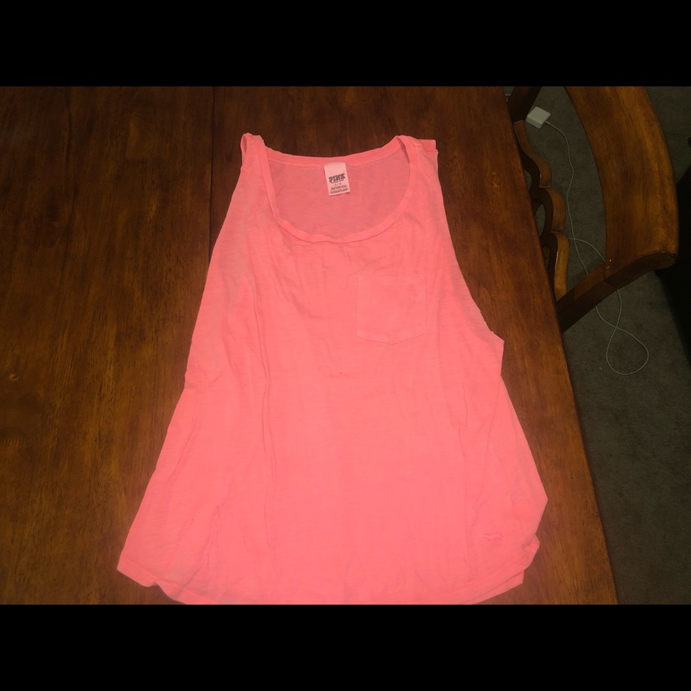 VS workout tank